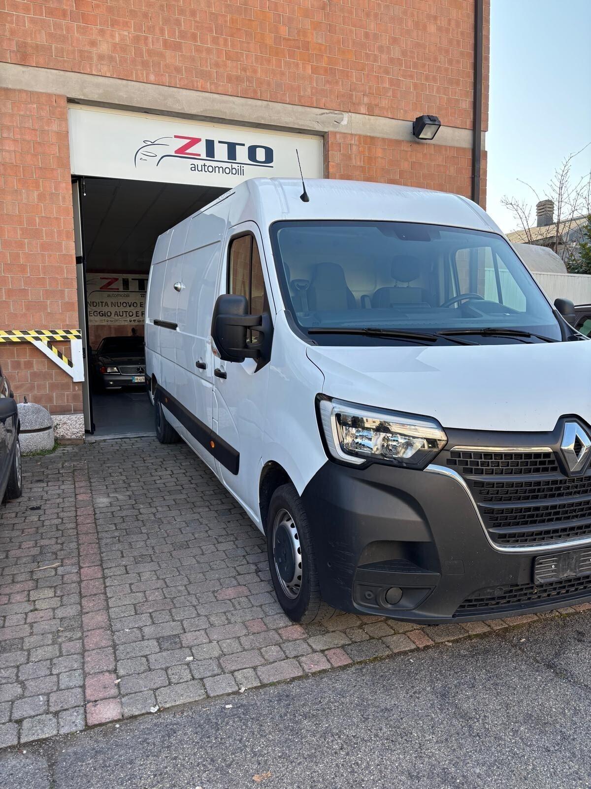 Renault Master T35 2.3 dCi 135 PL-TN Pianale Cabin