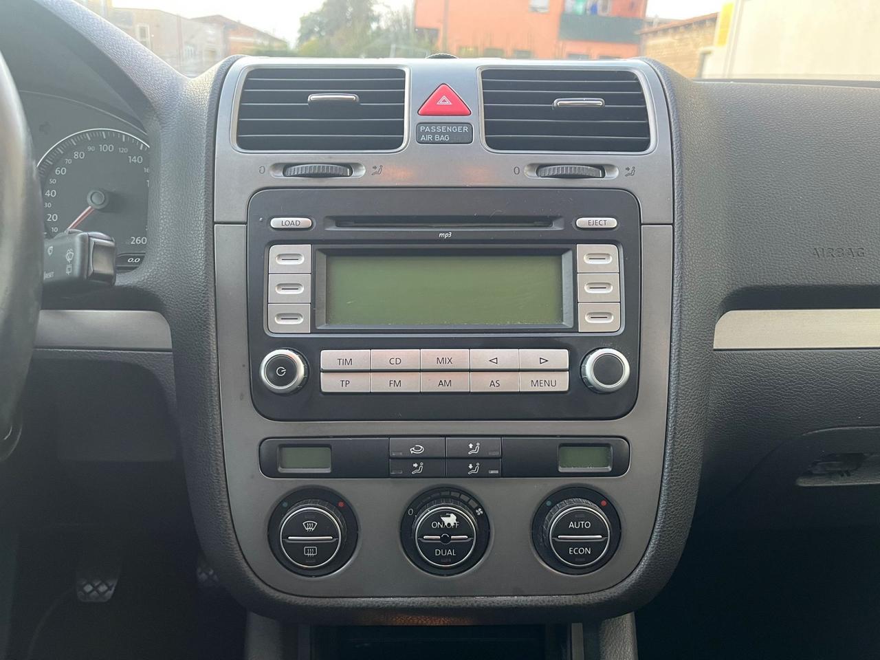 Volkswagen Golf 1.9 TDI 5p. Sportline