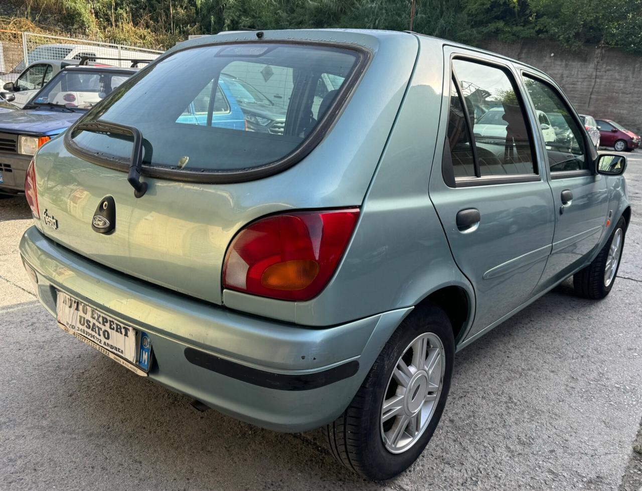 Ford Fiesta 1.2i 16V cat 5 porte Ghia 59.000km
