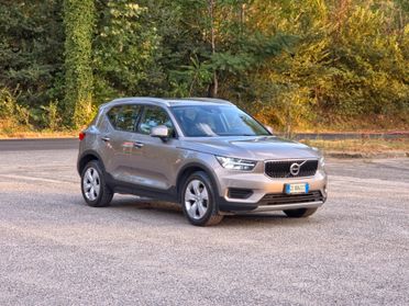 Volvo XC40 D3 Geartronic R-design CV-150 E6 Automatica NEO 2020