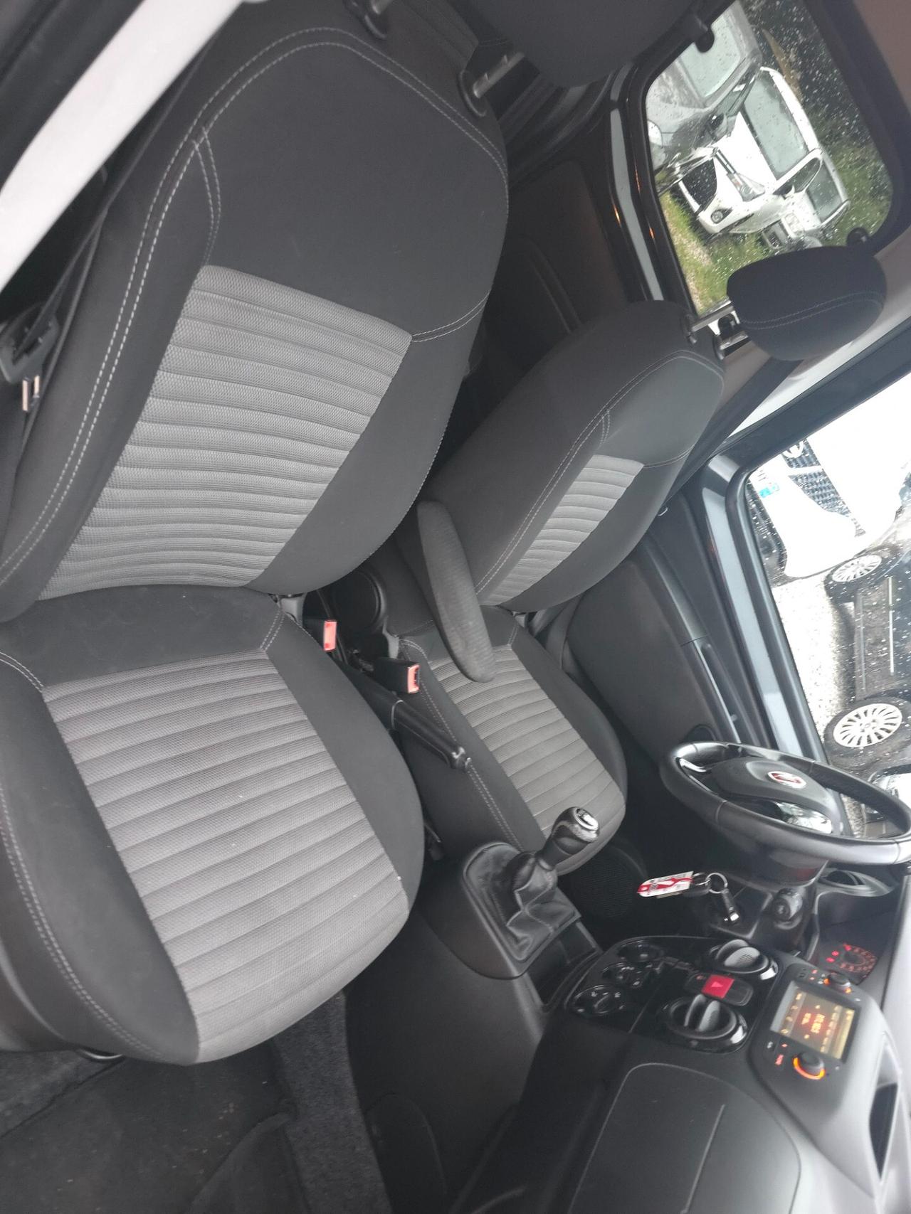 Fiat Qubo 1.3 MJT 95 CV Trekking