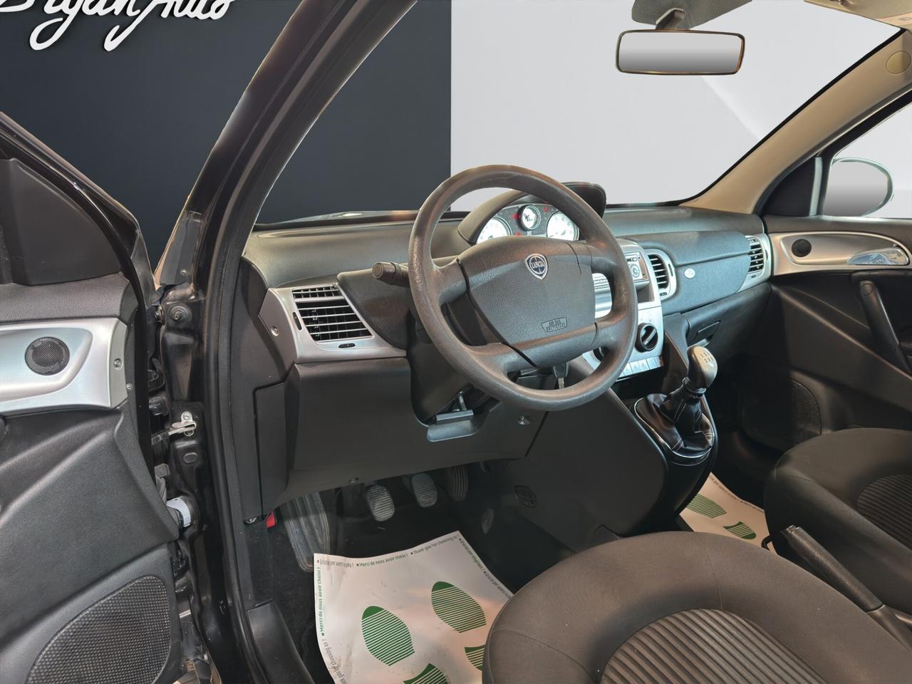 Lancia Ypsilon 1.2 69CV DIVA