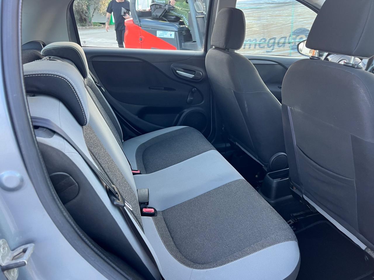 Fiat Punto 1.2 8V 5 porte Lounge 2012