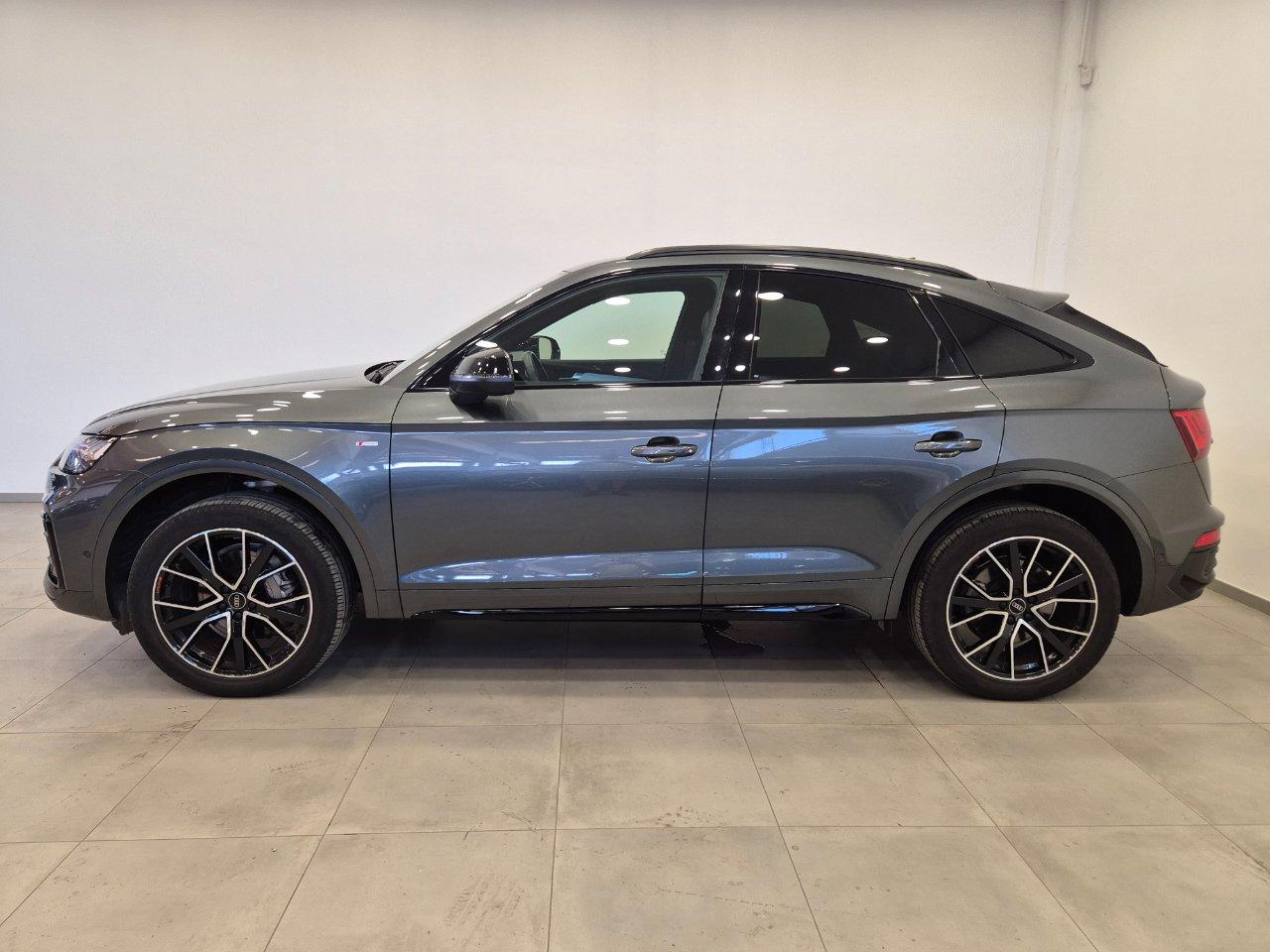 Audi Q5 SPB 40 2.0 tdi mhev 12V S line quattro s-tronic