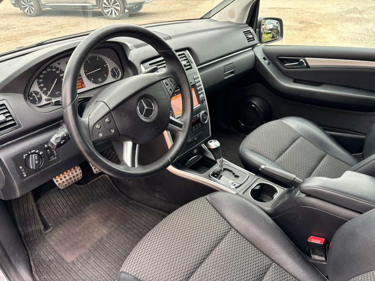 Mercedes-benz B 200 CDI Premium