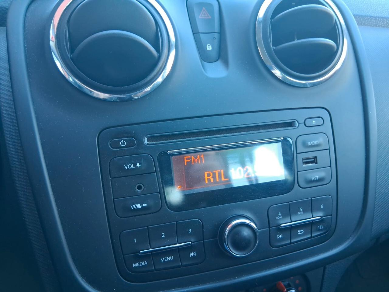 Dacia Sandero 1.2 75CV Ambiance