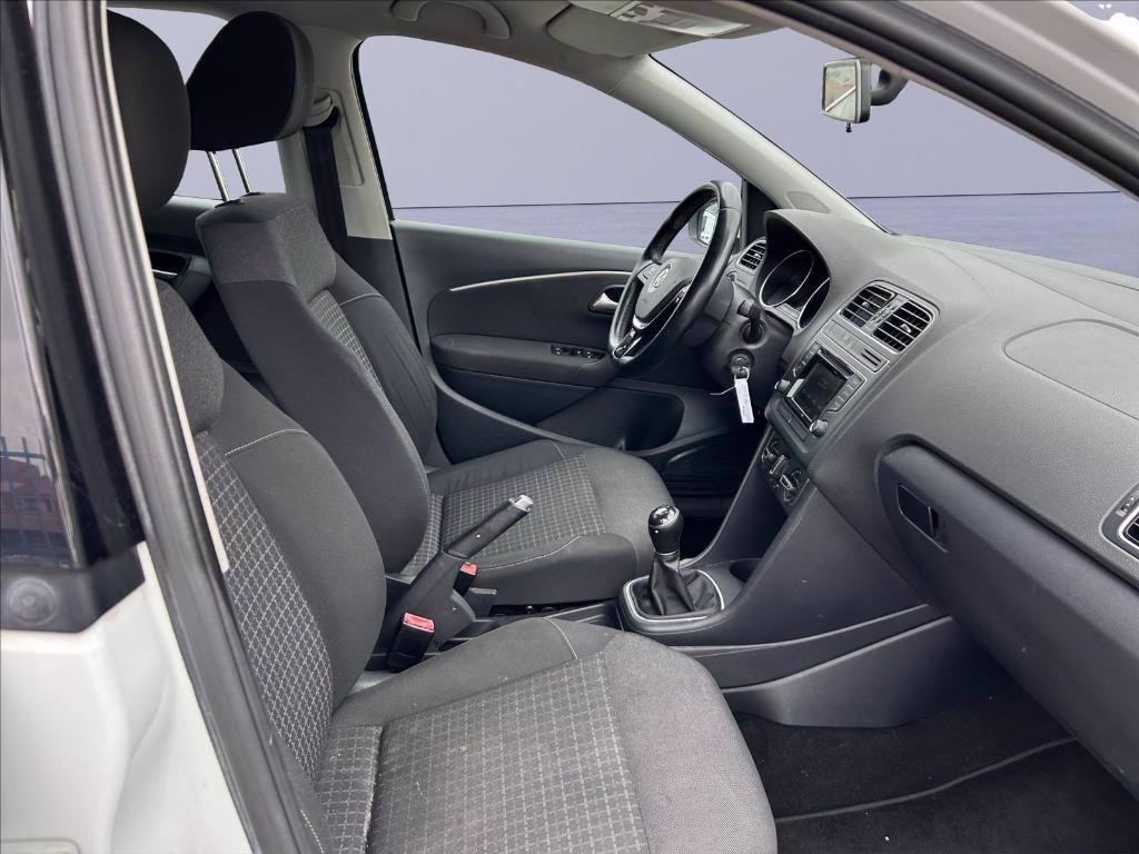 VOLKSWAGEN Polo 5p 1.4 tdi Comfortline 75cv del 2015