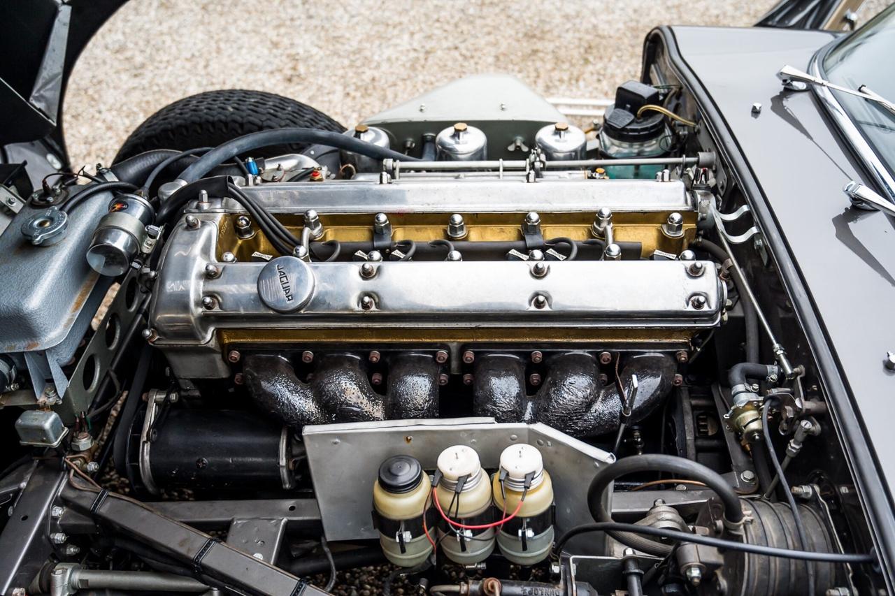 Jaguar E-Type 3.8 FHC 1 Serie