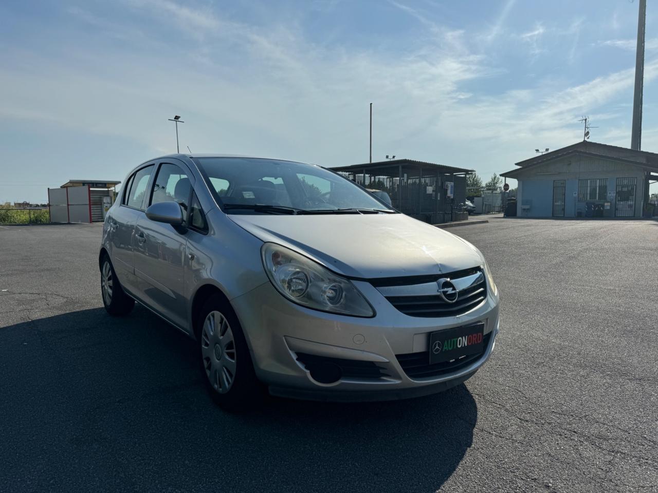 Opel Corsa 1.2 5 porte Easytronic Club