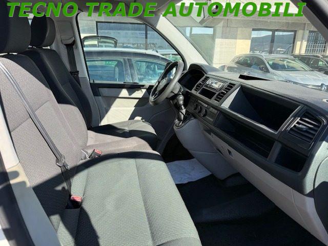 VOLKSWAGEN Caravelle 2.0 TDI 150CV 9 POSTI+IVA