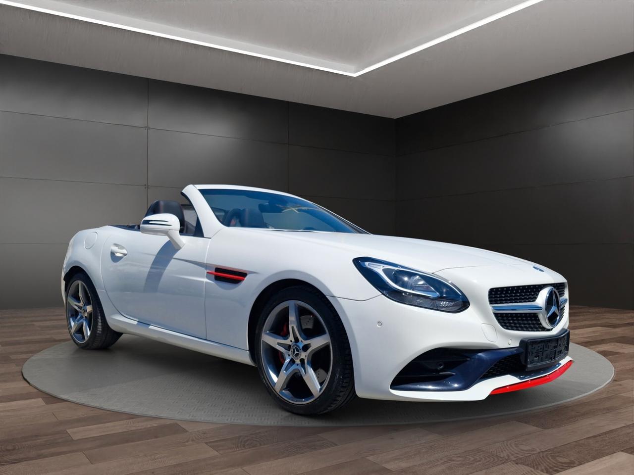 Mercedes-benz SLC 180 AMG LINE