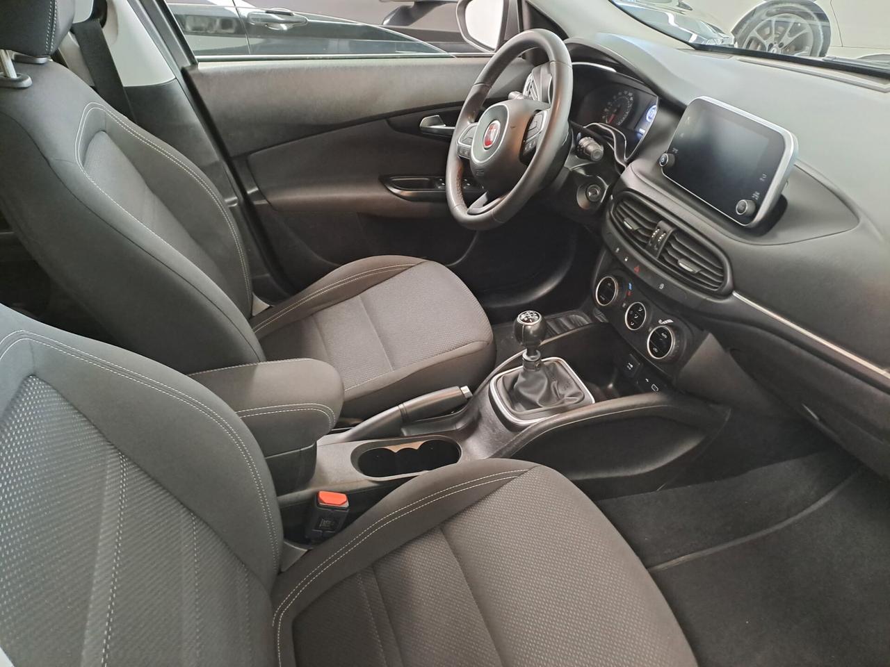 Fiat Tipo 1.6 Mjt S&S SW Lounge