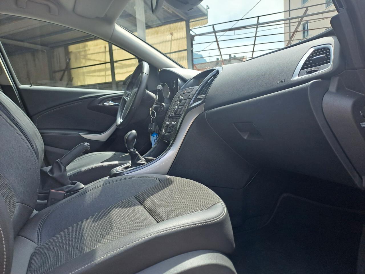 OPEL ASTRA 1.7 CDTI 130 CV COSMO SW