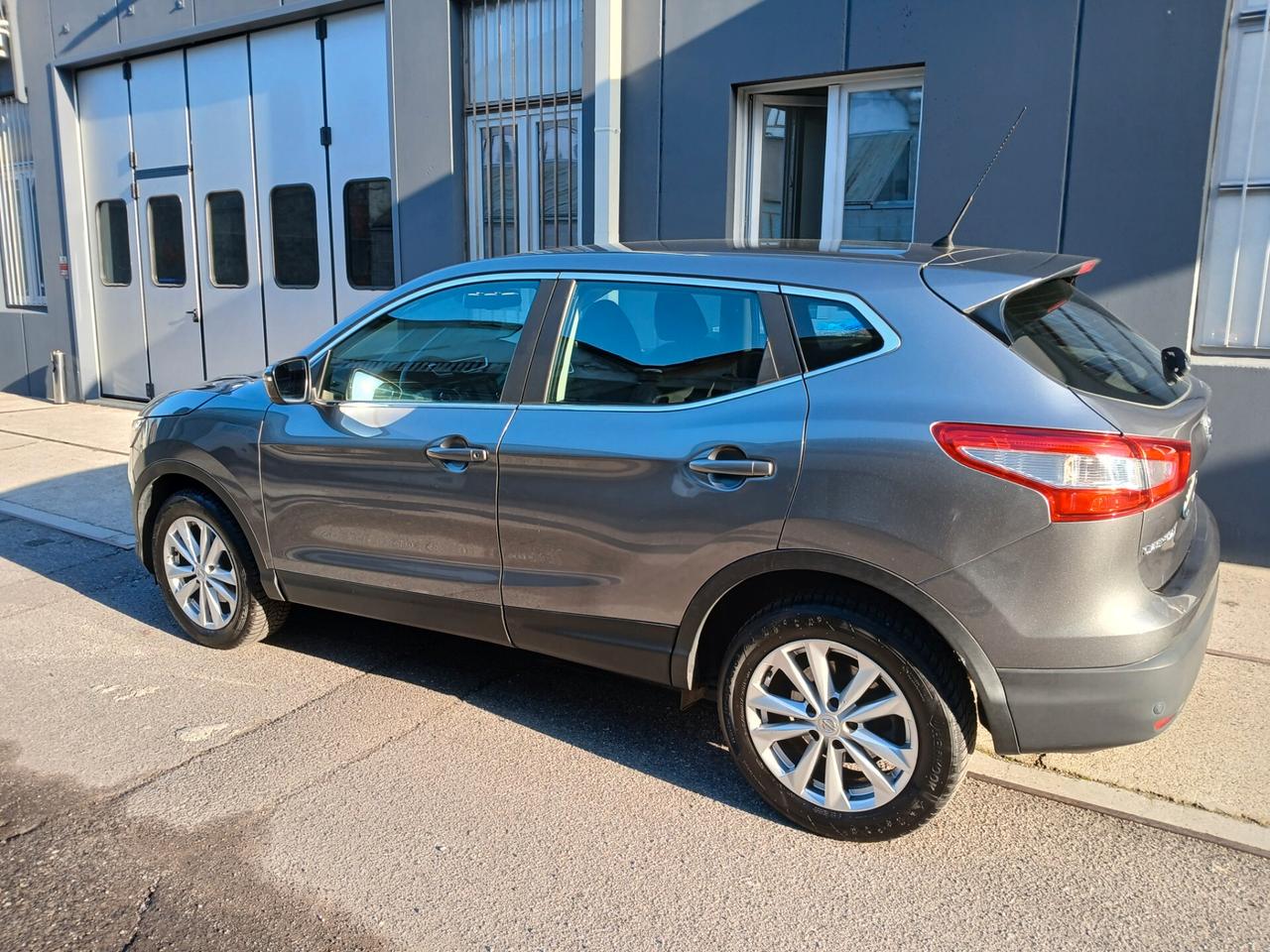 Nissan Qashqai 1.2 DIG-T Tekna