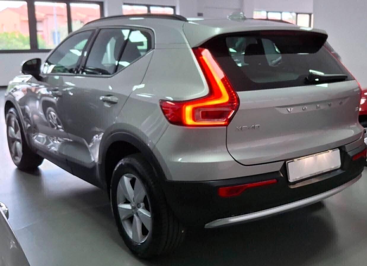 Volvo XC-40 automatica 29.000km unico proprietario