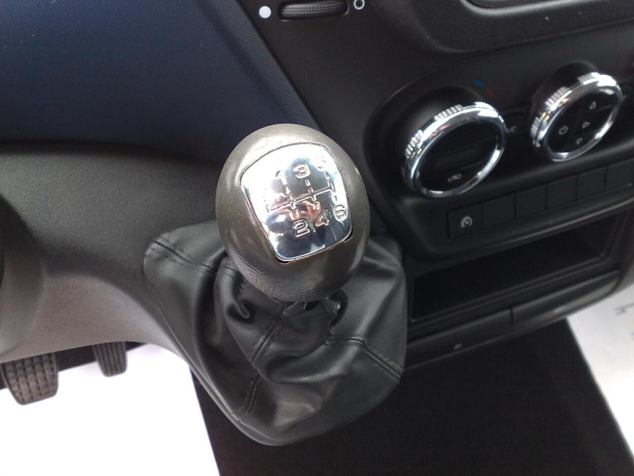 Iveco Daily 35c15 3000cc MOTORE NUOVO - 2019