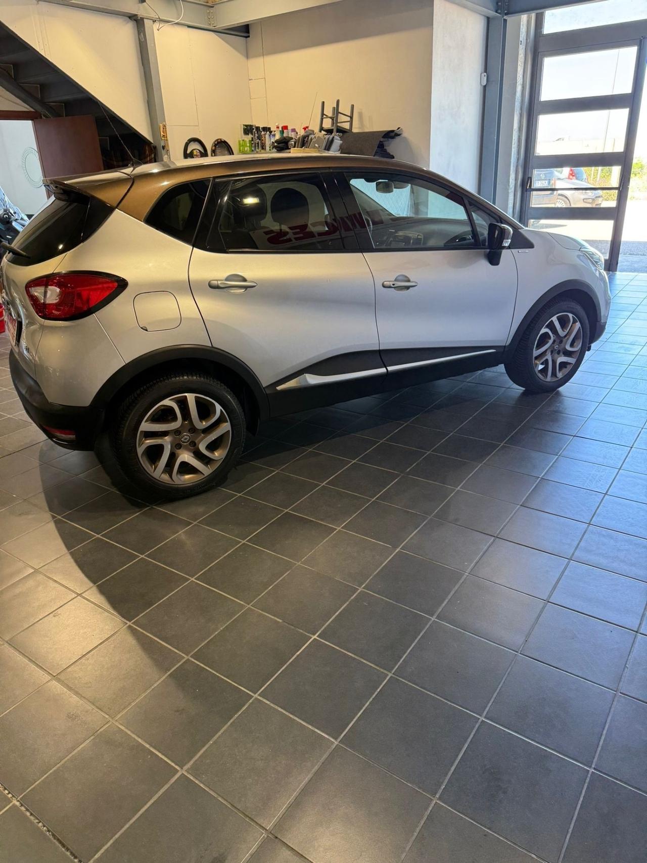 Renault Captur 1.5 - UNICO PROPRIETARIO-NEOPATENTATI