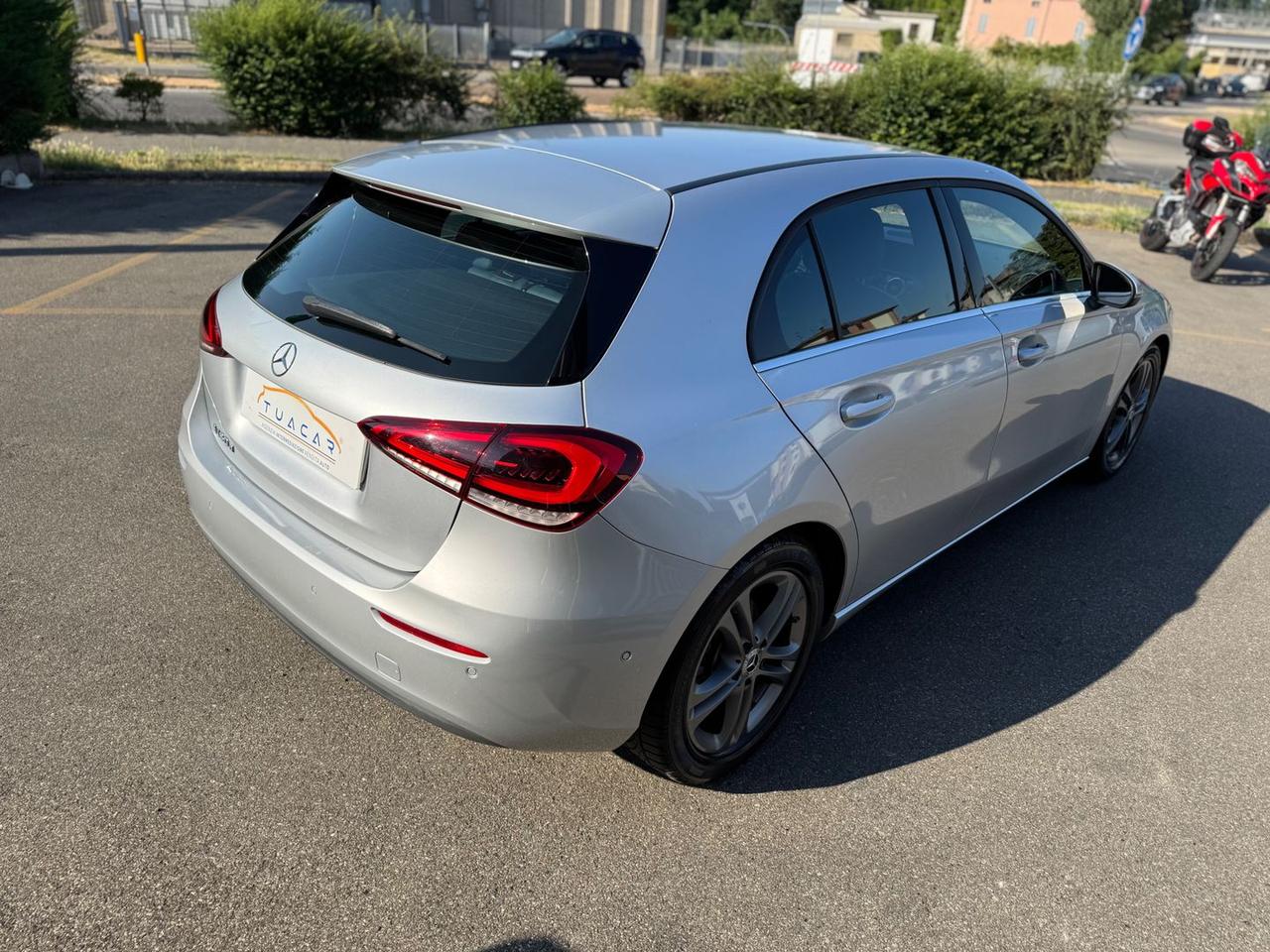 Mercedes-Benz A 180 Business A 180 D #5897