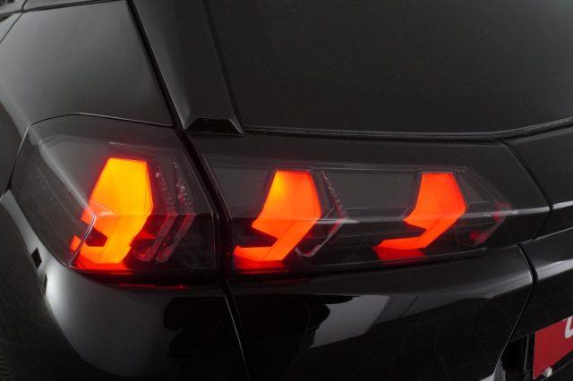 PEUGEOT 2008 2008 BlueHDi 130 S&S EAT8 Allure