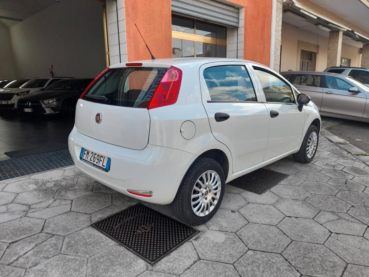 FIAT PUNTO 1.4 NATURAL POWER