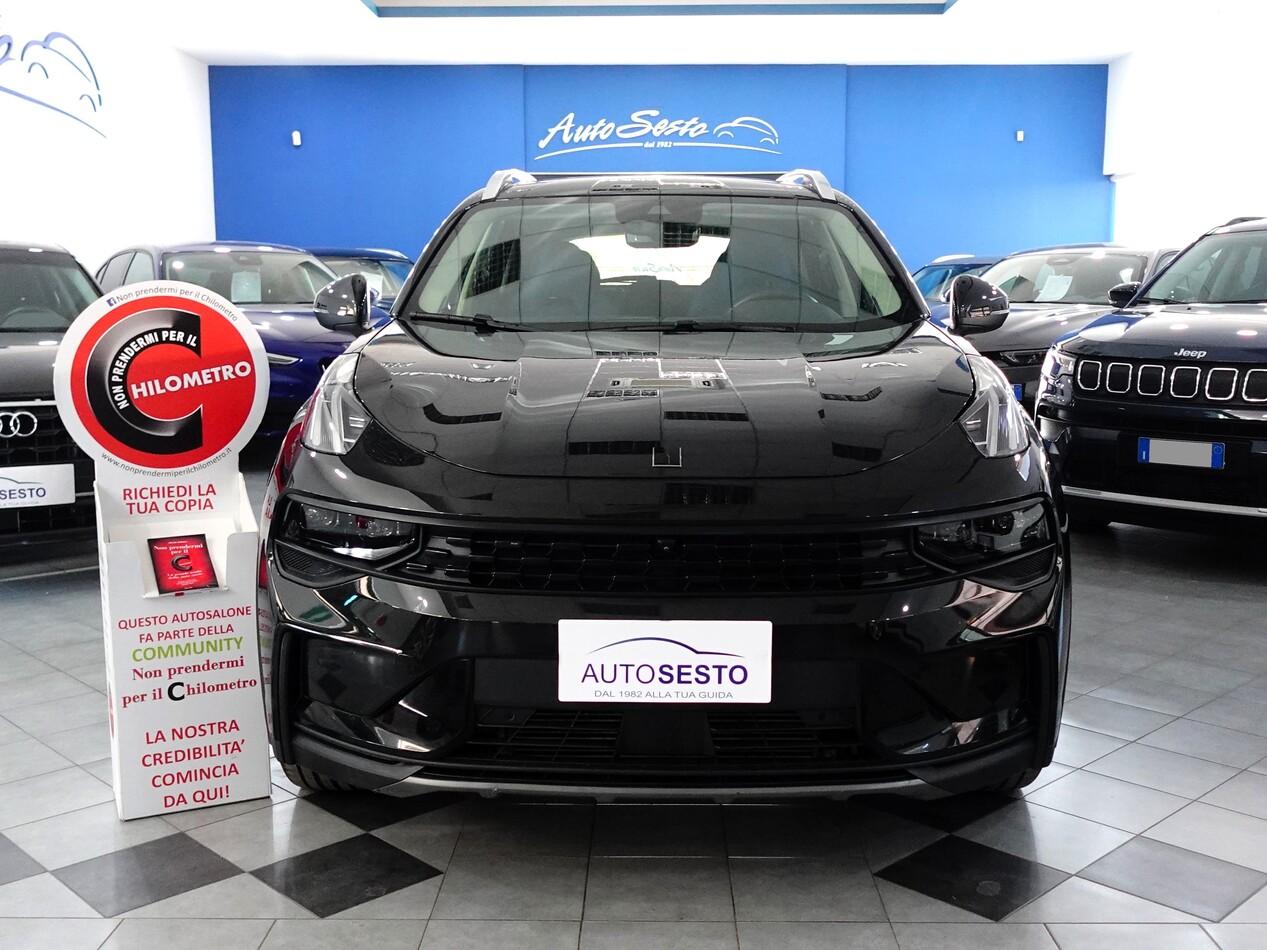 Lynk and Co 01 1.5 BZ 261 CV PHEV 01