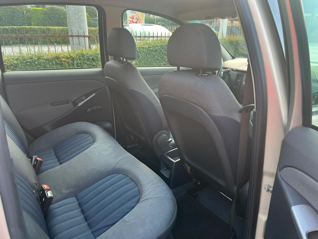 Lancia MUSA 1.3 Mjt 95 CV DFN Platinum