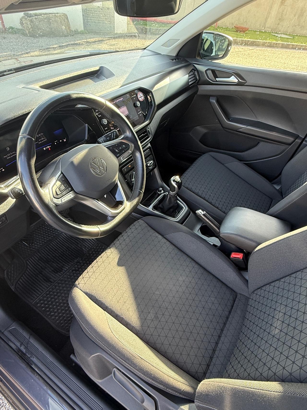 Volkswagen T-Cross 1.0 TSI Style my23" IVA ESPOSTA
