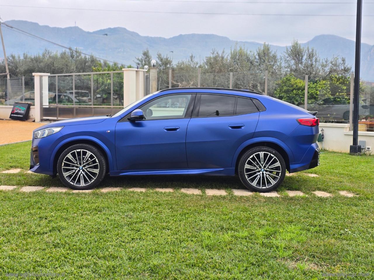 BMW X2 sDrive 18d Msport Pro TETTO PANORAMICO