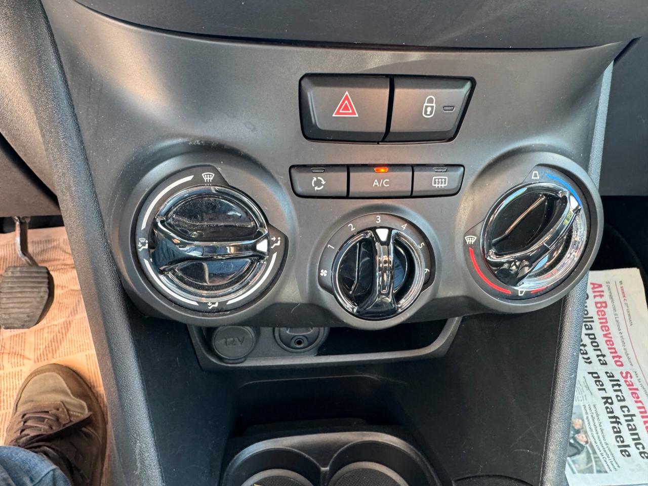 Peugeot 208 Peugeut BlueHDi 75 5 porte Allure