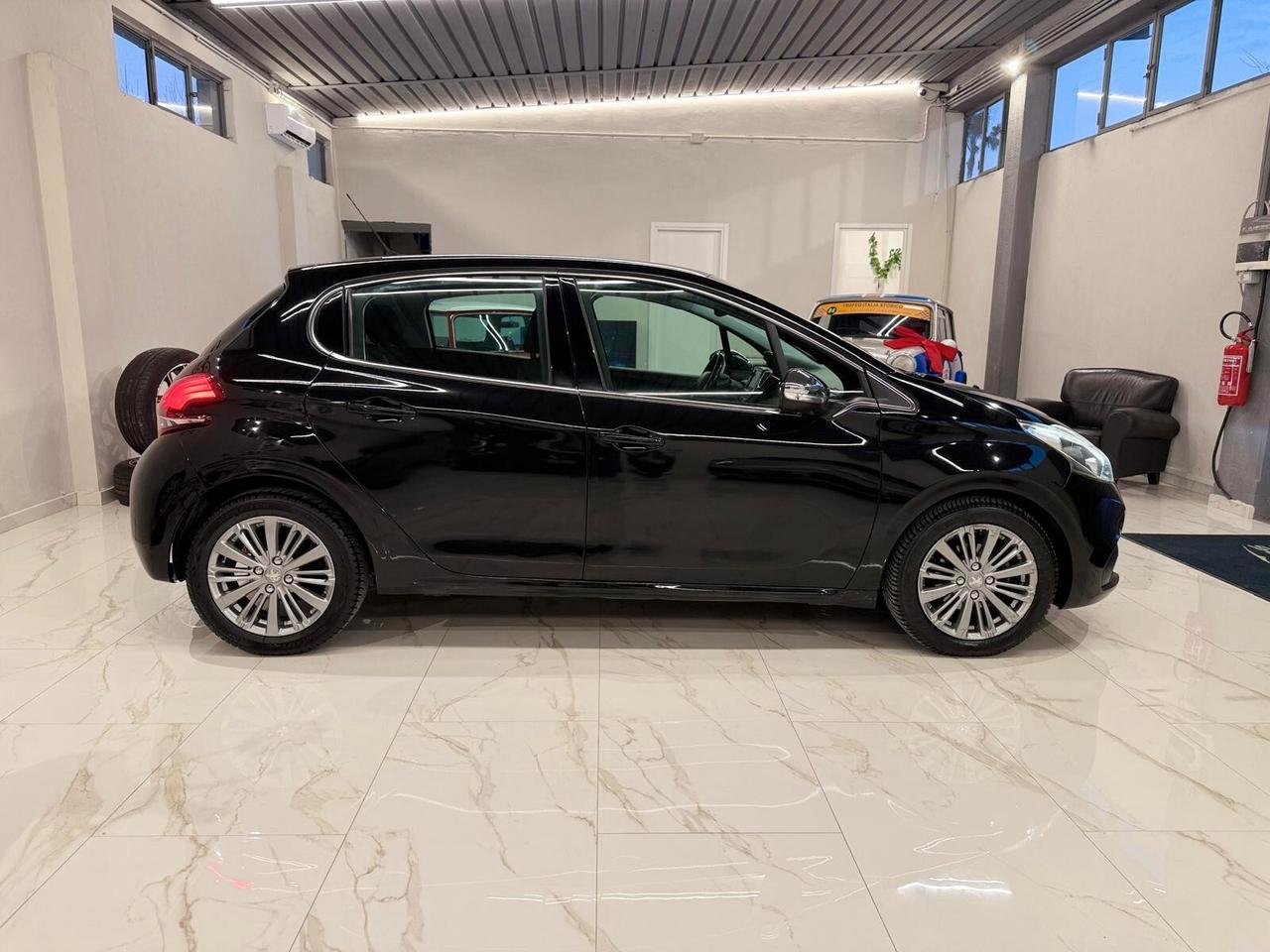 Peugeot 208 PureTech 82 Stop&Start 5 porte Allure