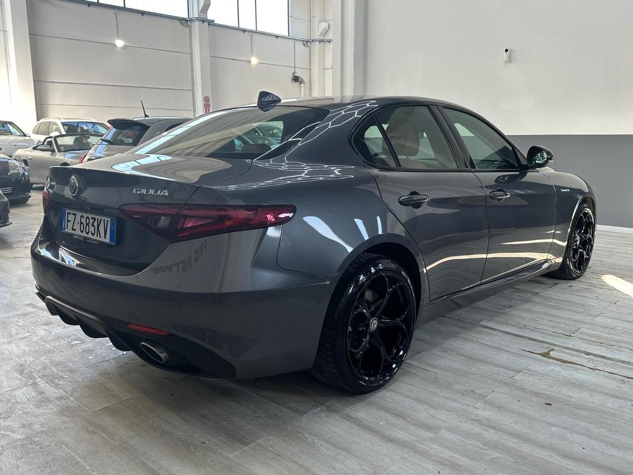 Alfa Romeo Giulia 2.2 Turbodiesel 210 CV AT8 AWD Q4 Veloce