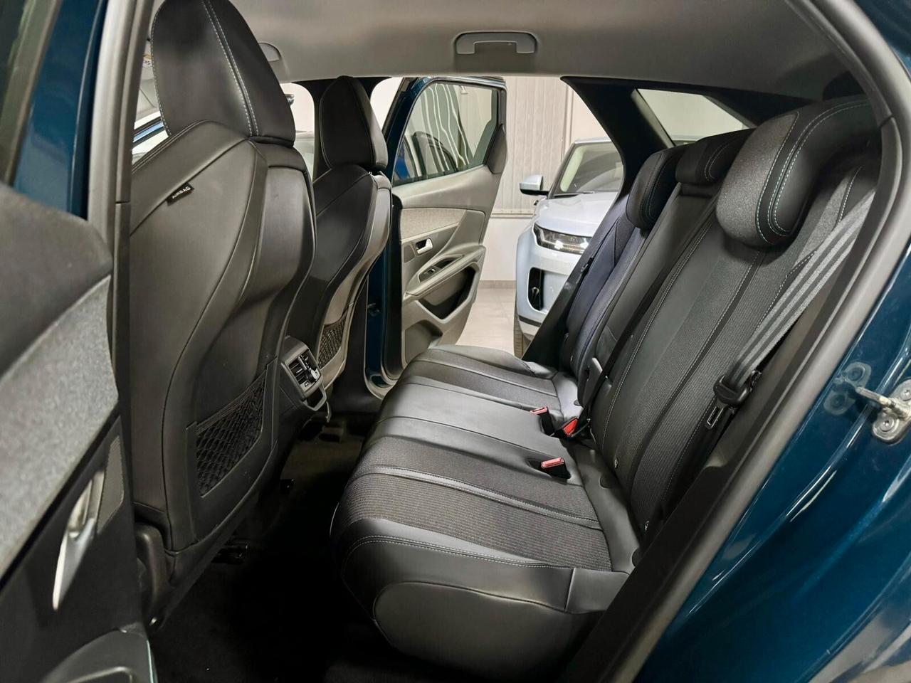 Peugeot 3008 1.5 BlueHDi 130cv EAT8 Allure 2021
