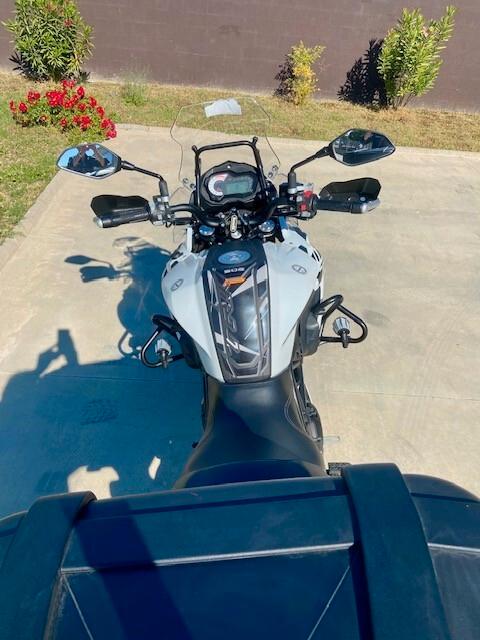 Benelli TRK 502 x-2023
