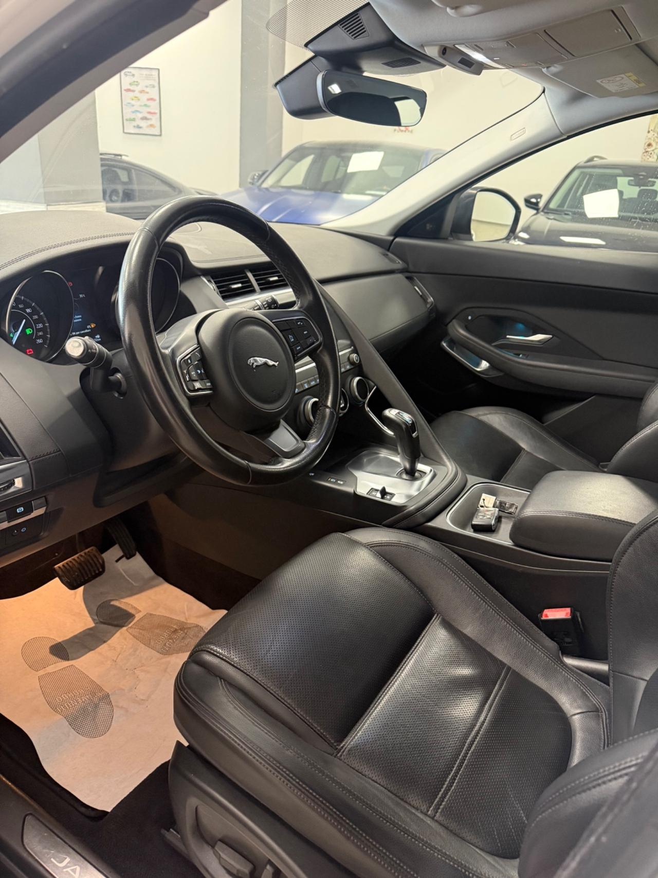 Jaguar E-Pace 2.0D 150 CV AWD aut. R-Dynamic