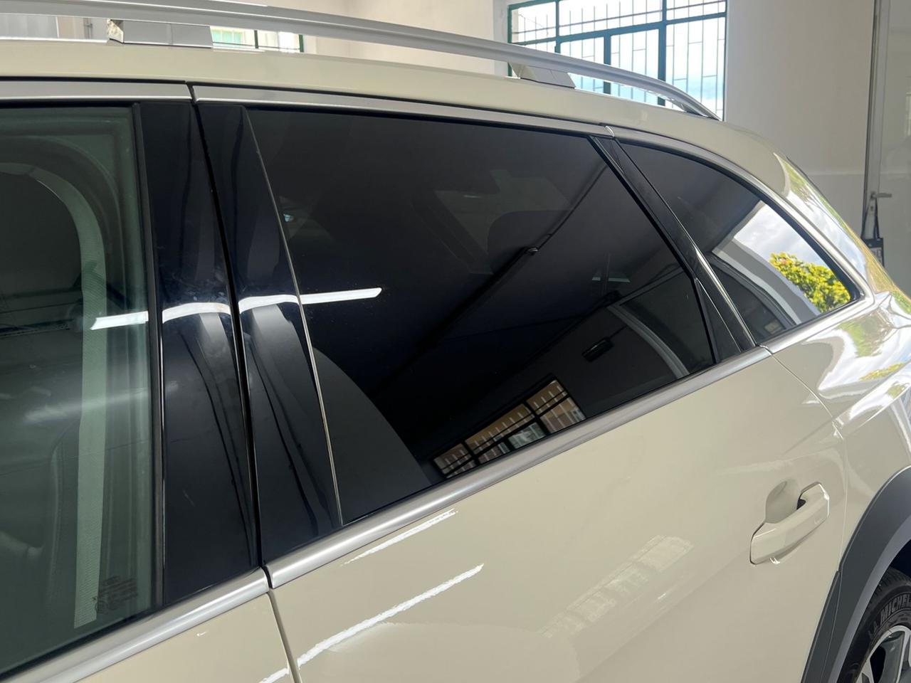 AUDI A4 V 2019 Allroad Quattro A4 Allroad 40 2.0 tdi mhev Identity Contrast quattro 204cv s-tronic