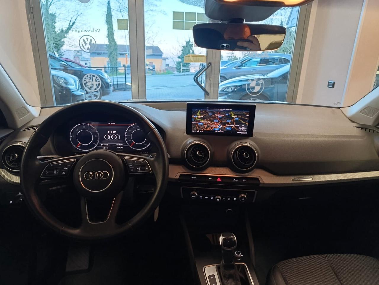 Audi Q2 35 TDI S tronic Business