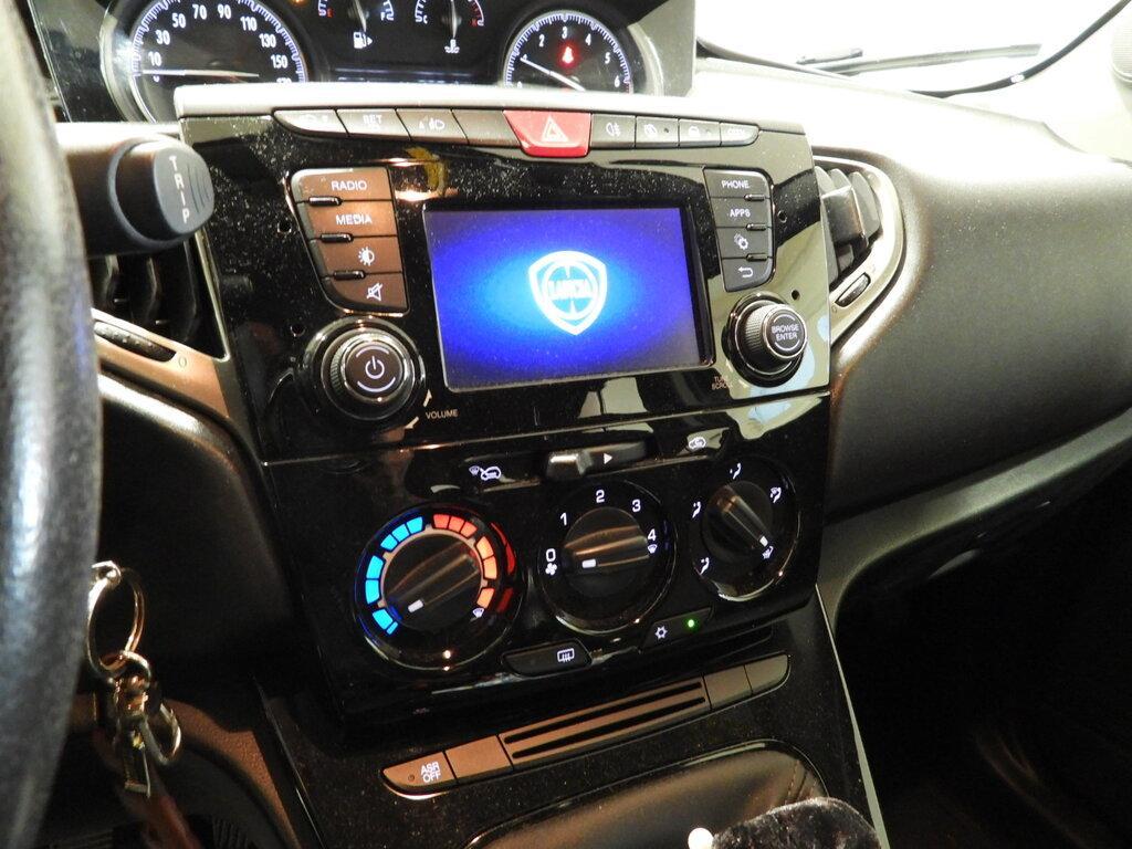 Lancia Ypsilon 5 Porte 1.2 Gold