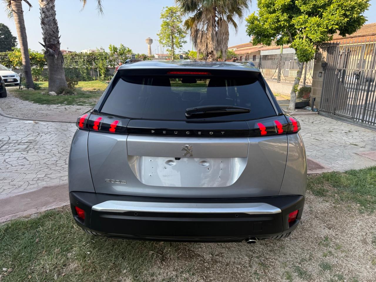 Peugeot 2008 BlueHDi 130 S&S EAT8 Allure Pack