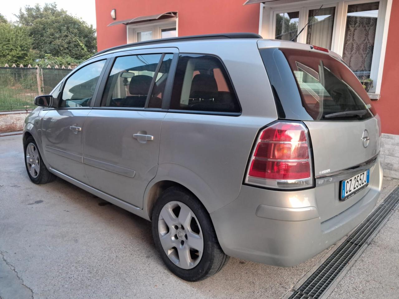 Opel Zafira 1.6 16V Twinport Cosmo benzina neop