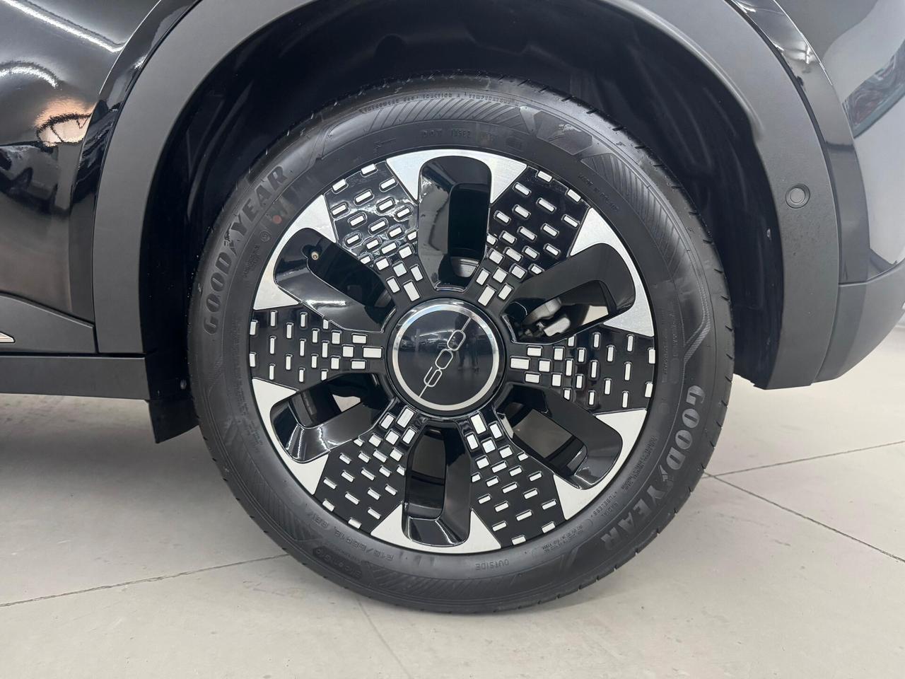 Fiat 600 Hybrid 110 CV DCT MHEV La Prima