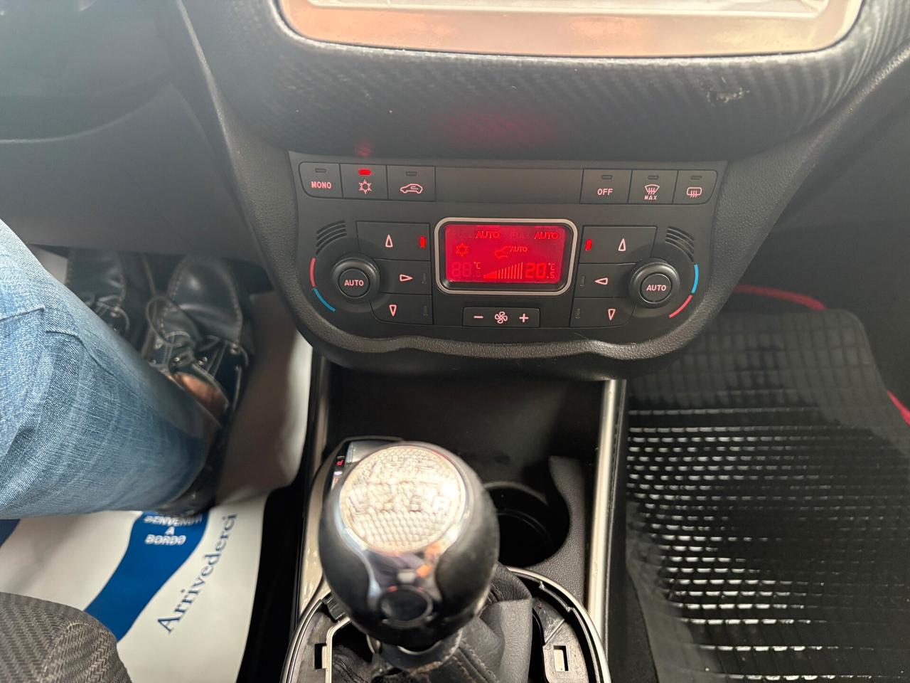Alfa Romeo MiTo 1.4 78 CV Distinctive