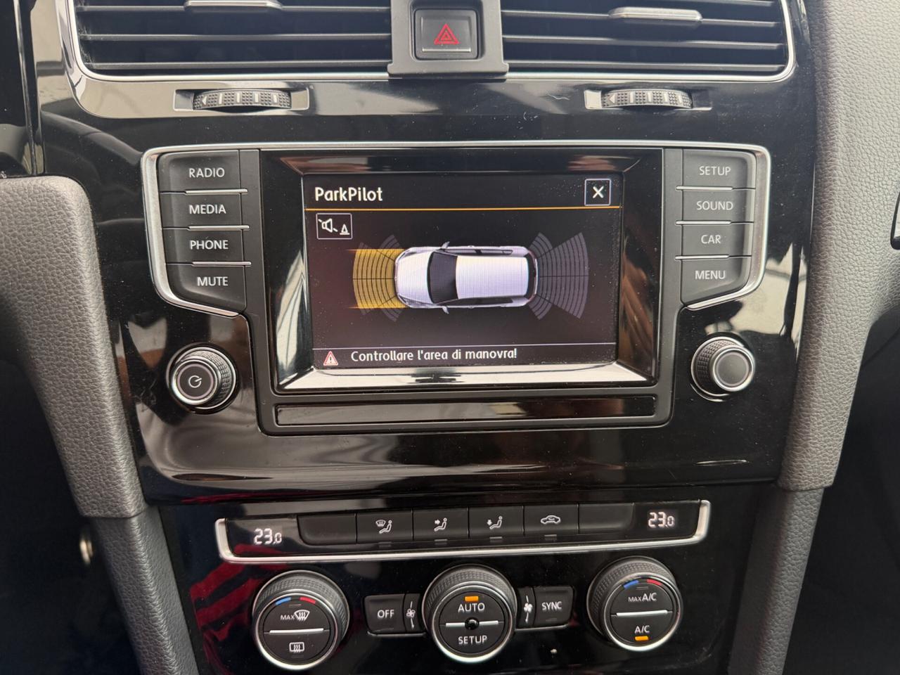 VW GOLF 7 R-LINE 1.6TDI GANCIO TRAINO 1500kg