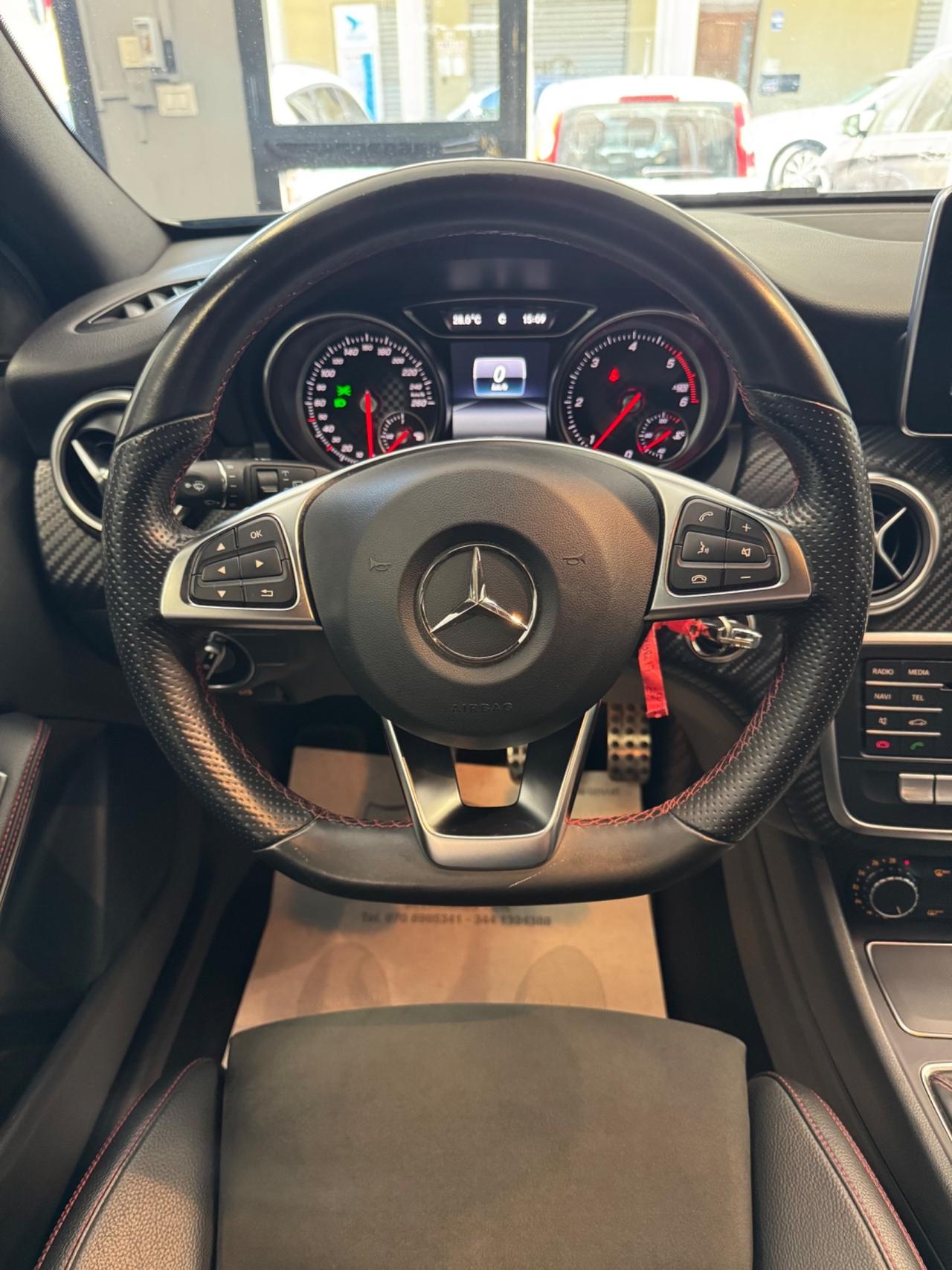 Mercedes-benz A 180 d Premium AMG Finanziabile