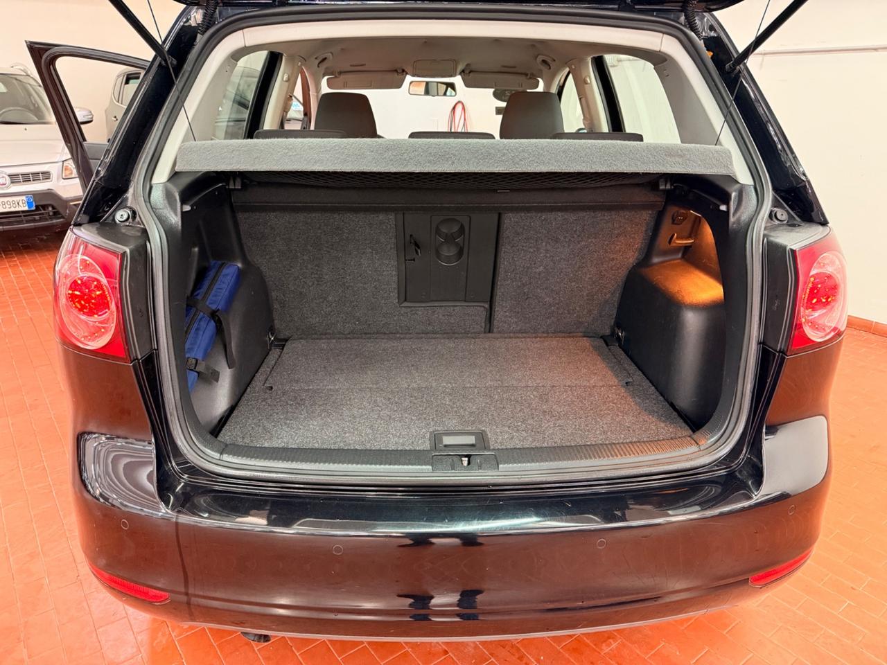 Volkswagen Golf Plus 1.6 TDI DPF 5p. Comfortline x neo