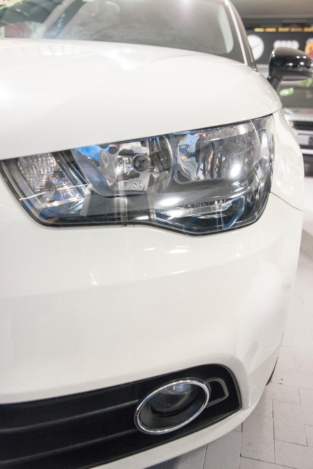 AUDI A1 SPORTBACK 1.6 TDI 90CV AMBITION S/TRONIC OK NEOPATENTATI