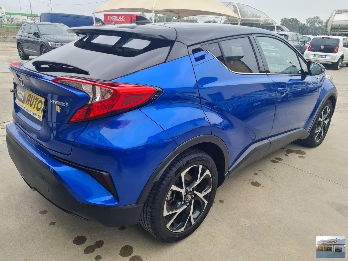 TOYOTA C-HR 1.8 Hybrid-Neopatentati