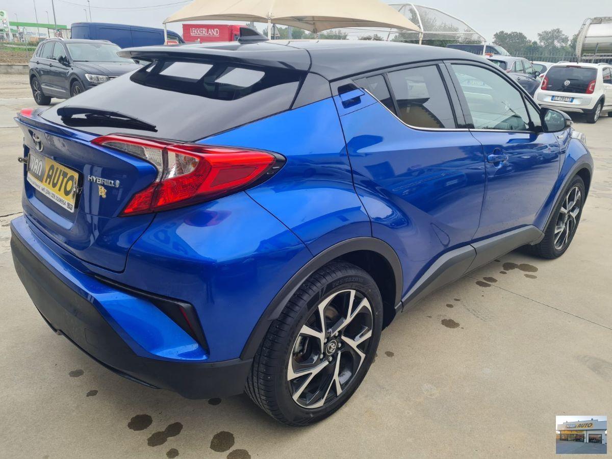 TOYOTA C-HR 1.8 Hybrid E-CVT Active