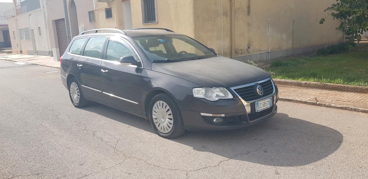 Volkswagen Passat 2.0 TDI DPF DSG Comfortline