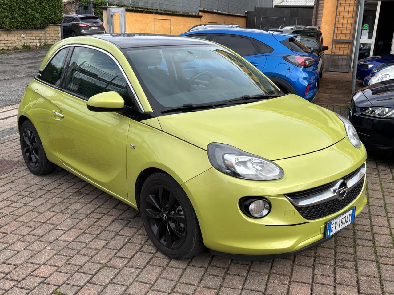 Opel Adam 1.2 70 CV - permute garanzia finanziabile