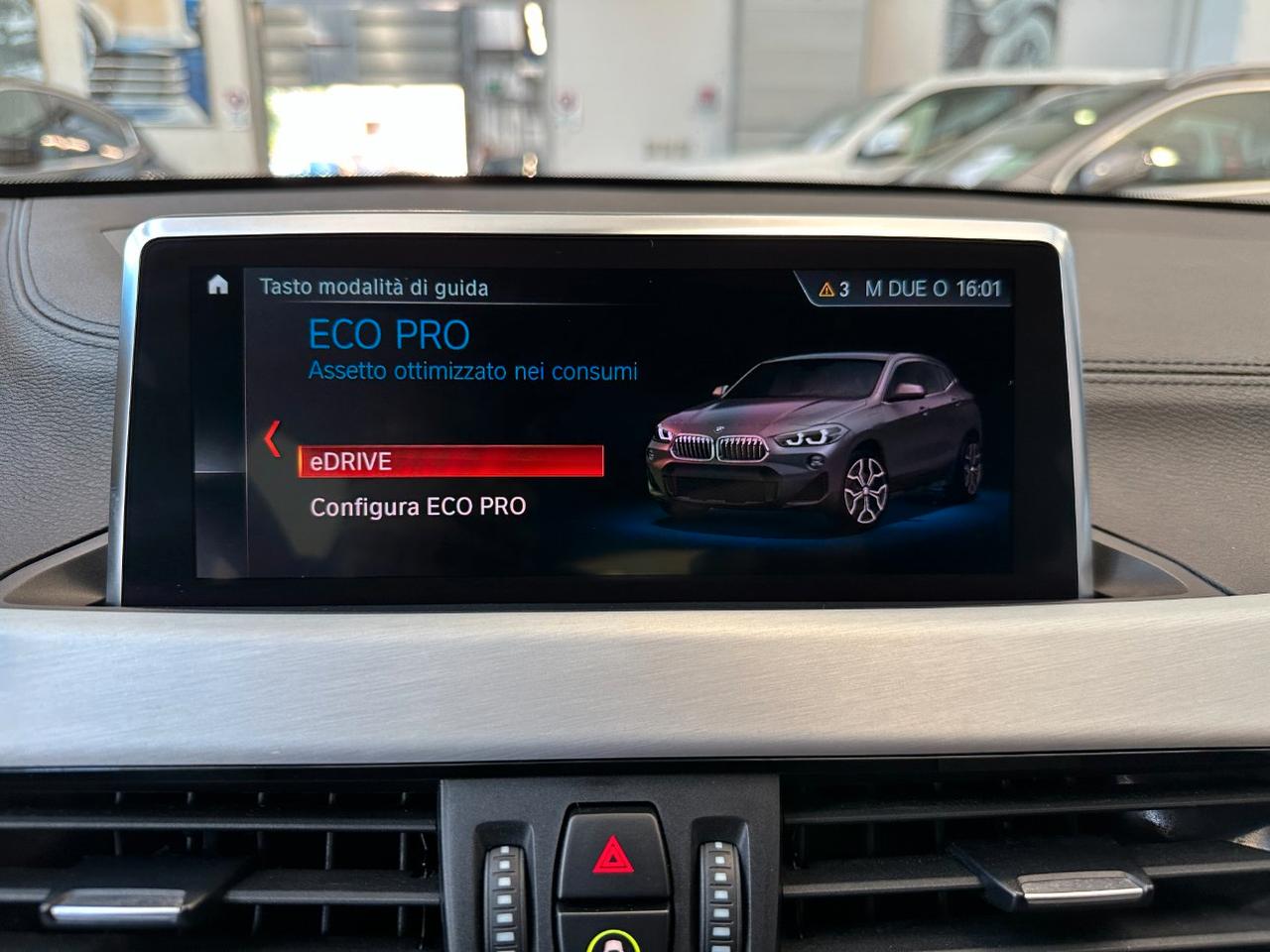 BMW X2 xdrive25e Phev Business X auto - Navi PRO